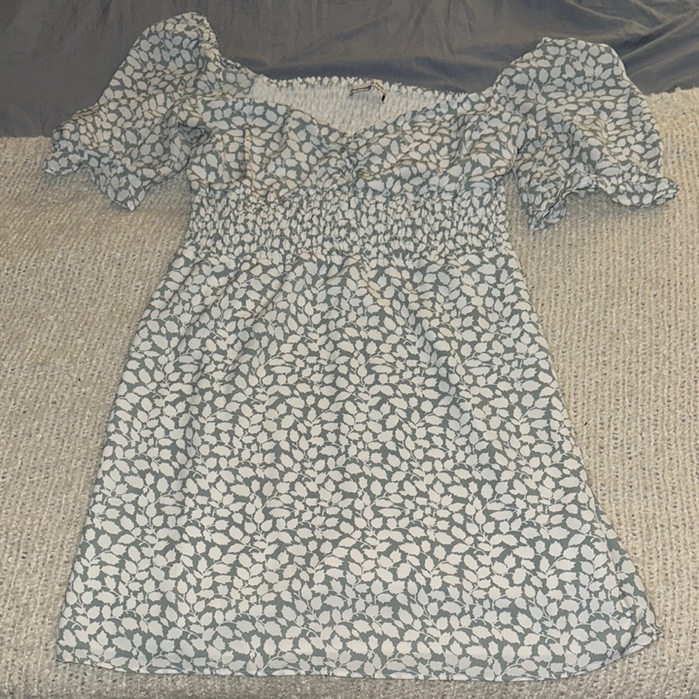 Abercrombie & Fitch leaf print Dress